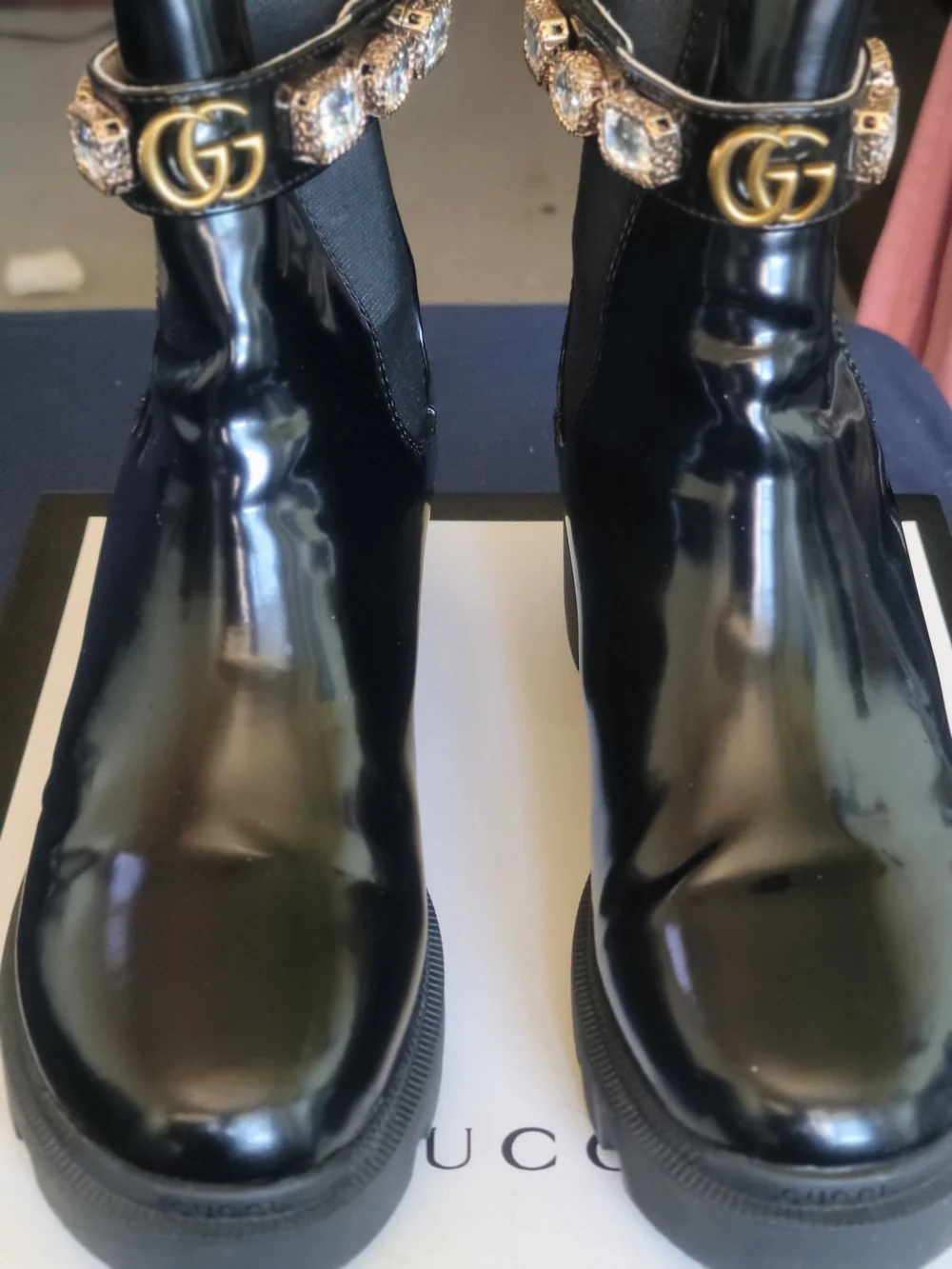 Gucci reposhing this